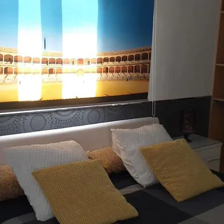 Atico Rilque, Independientes Con Jacuzzi Privado Y Terraza En * Ронда