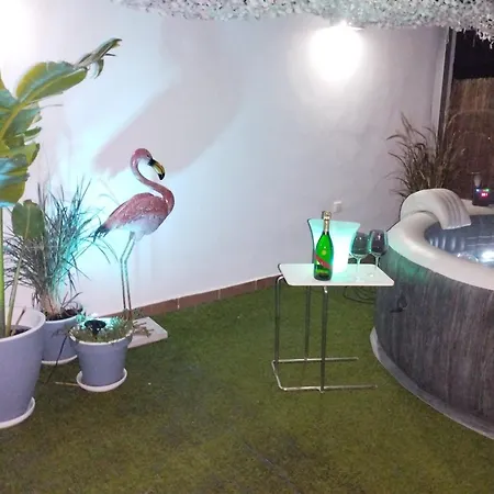 Atico Rilque, Independientes Con Jacuzzi Privado Y Terraza En Ронда