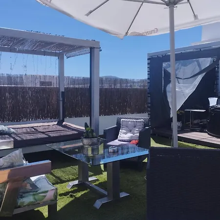 Atico Rilque, Independientes Con Jacuzzi Privado Y Terraza En Апартаменты Ронда