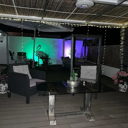 Апартаменты Atico Rilque, Independientes Con Jacuzzi Privado Y Terraza En *