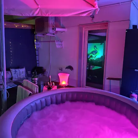 Atico Rilque, Independientes Con Jacuzzi Privado Y Terraza En ロンダ