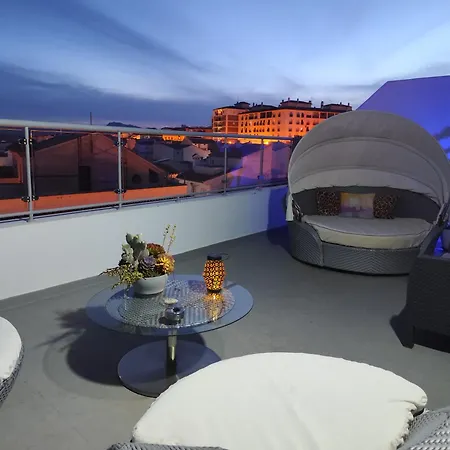 Atico Rilque, Independientes Con Jacuzzi Privado Y Terraza En * ロンダ