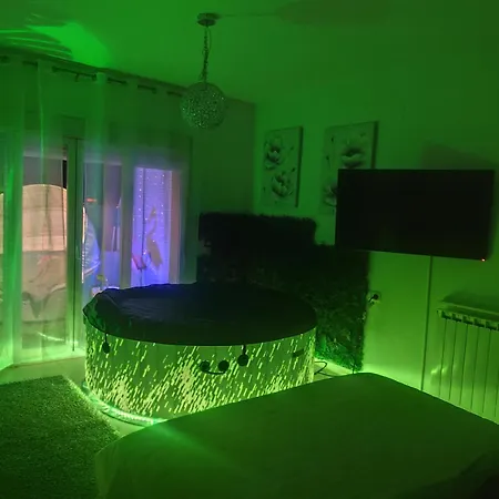 Atico Rilque, Independientes Con Jacuzzi Privado Y Terraza En Апартаменты *