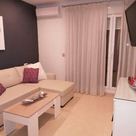 Апартаменты Atico Rilque, Independientes Con Jacuzzi Privado Y Terraza En *