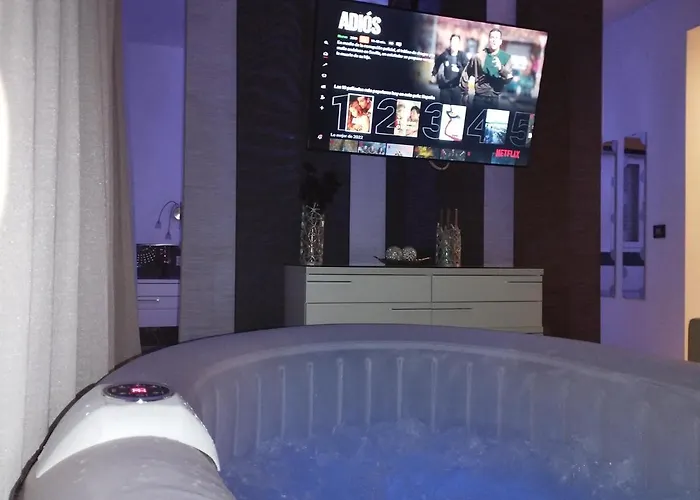 ático Rilque, Independientes Con Jacuzzi Privado Y Terraza En * Ronda