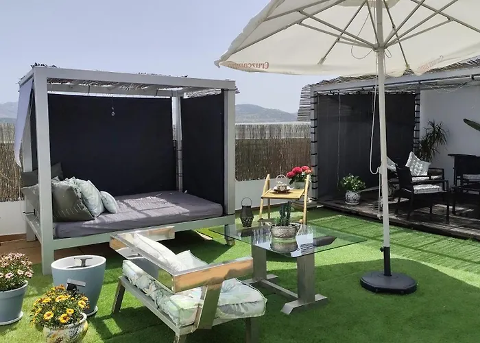ático Rilque, Independientes Con Jacuzzi Privado Y Terraza En Appartamento